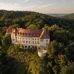 Zinar Castle فندق